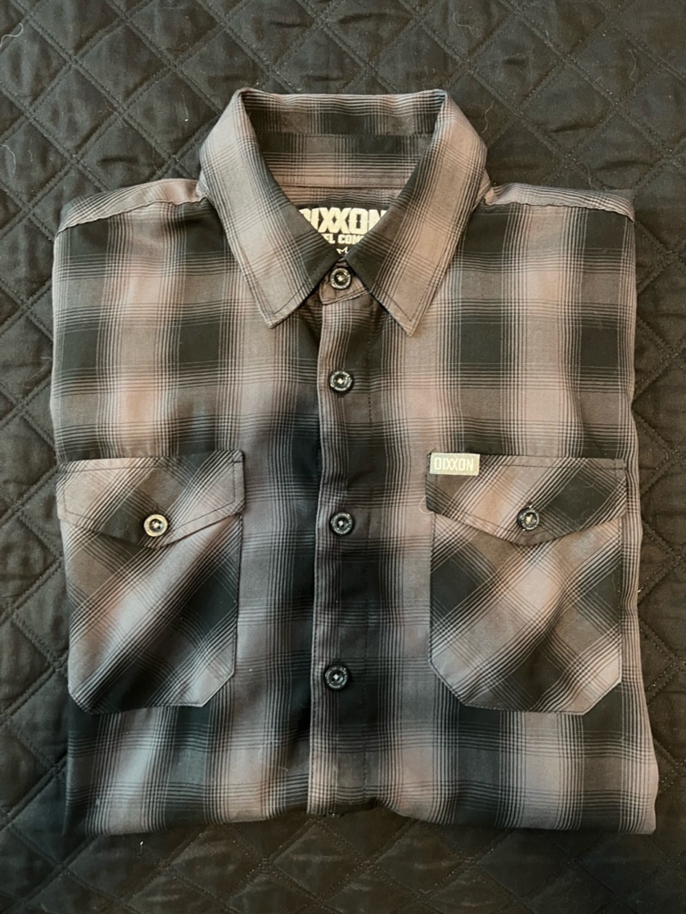 DIXXON Black & Gray Plaid Casual Button-Down Shirt
